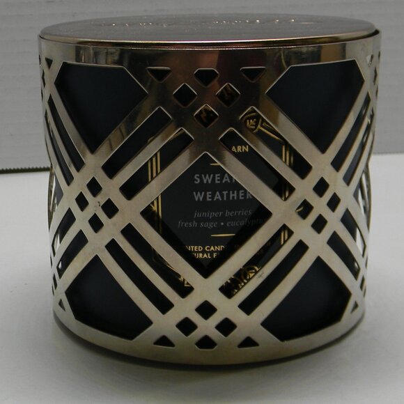 White Barn Sweater Weather 3 Wick Candle and Sleeve Bath & Body Works Fall - Picture 1 of 4